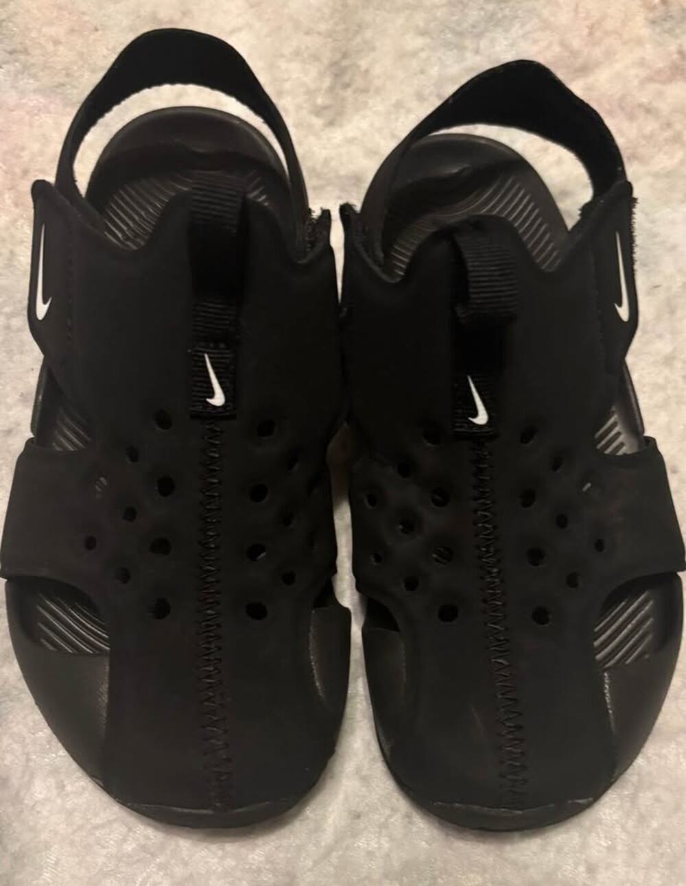 Nike Sunray Protect 2 Kids Sandals
Sz 13